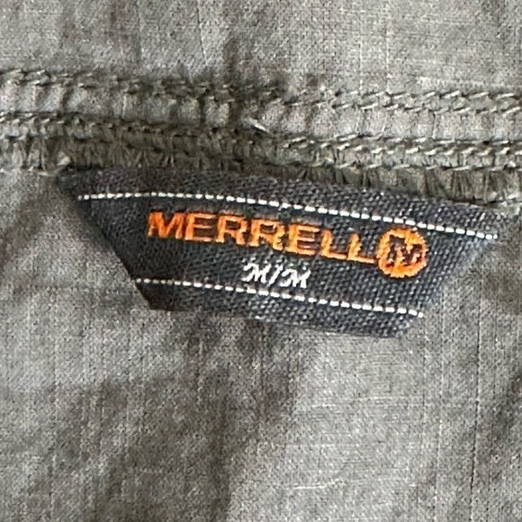 Merrell sz med top gray/green drawstring waist Tab and button roll up sleeve - Picture 10 of 12
